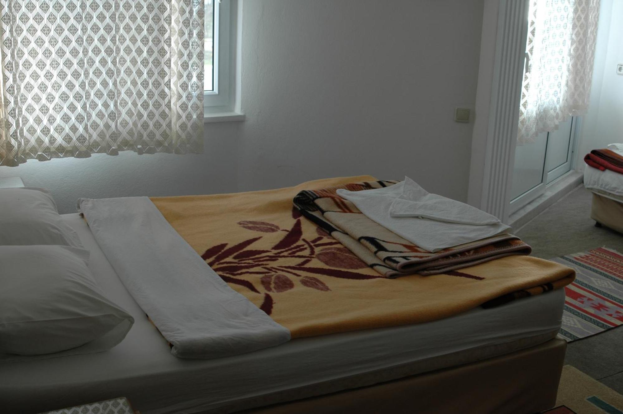 Hotel Anadolu Финике Екстериор снимка
